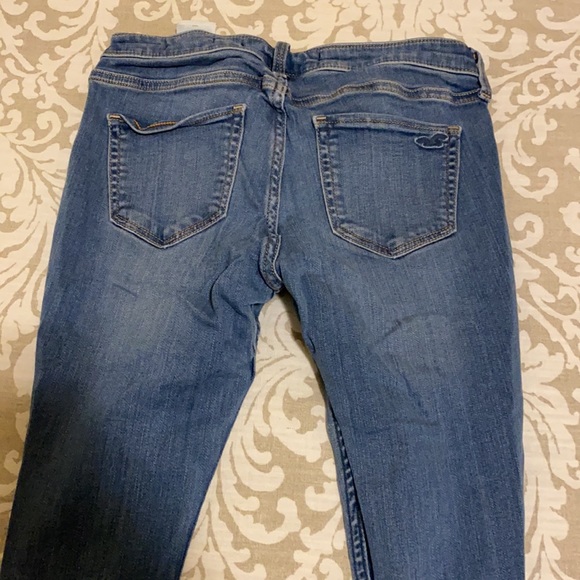 LOT * 3 Pairs of Hollister Jeans - Picture 7 of 9